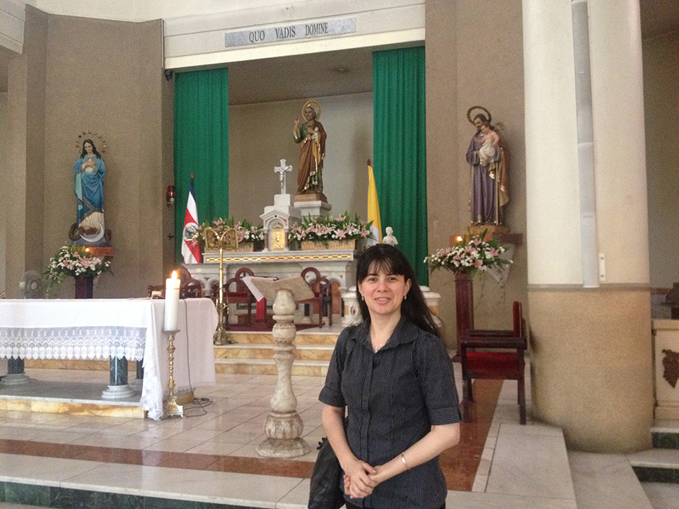 Canto de funerales Ministerio de Silvia Rodriguez
